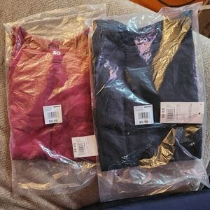 2 SO *Velvet Berry* and *Black Luxe* Cropped Long Sleeve T-Shirts